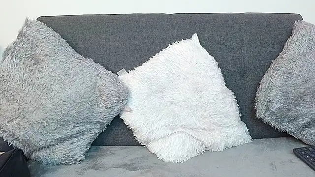 mia roux13 online show from September 27, 7:54 pm