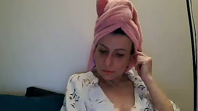 anechka1 online show from March 10, 11:53 pm