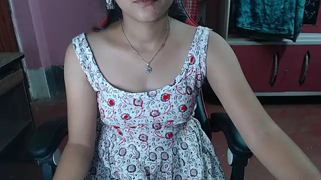 Angel Alison  online show from October 10, 6:02 pm