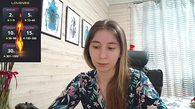 Wowpornoo online show from April 15, 3:01 pm