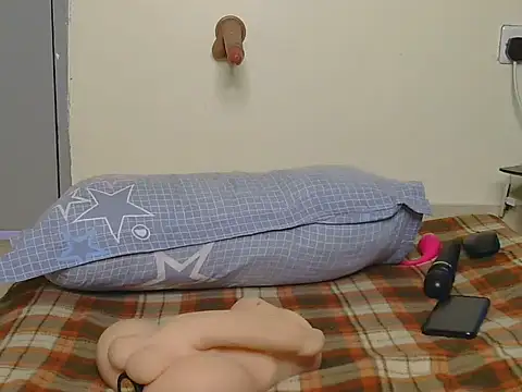 tezzy hot online show from July 13, 1:23 pm