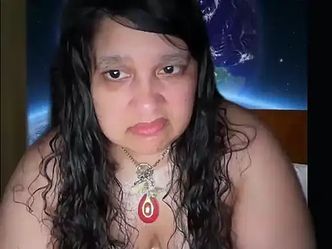 MelanieFawker online show from April 9, 6:19 am