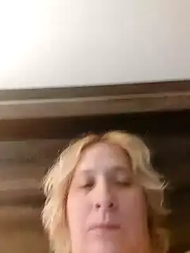 Snapshot of Icedcoffee2024 chatting on October 16, 12:30 pm Icedcoffee2024 online show from October 16, 12:30 pm