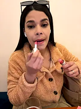 Leah Honey26 online show from October 9, 10:03 pm