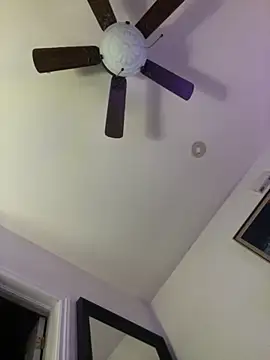 holyeroticss online show from September 11, 1:17 am