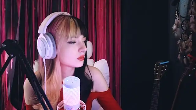 Avi Nile online show from May 24, 3:16 am