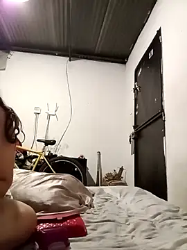 Mrdetonador online show from April 1, 2:01 am