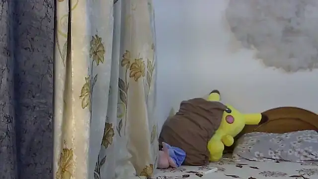 lola-   online show from March 16, 2:21 pm