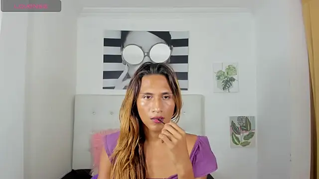 Brisahott online show from October 24, 2:18 am