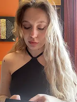 meanexx online show from March 16, 8:07 am