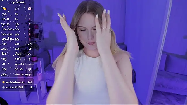 Honey blonde online show from March 30, 10:53 pm