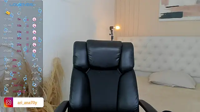 LOISE-XX online show from April 11, 6:30 am