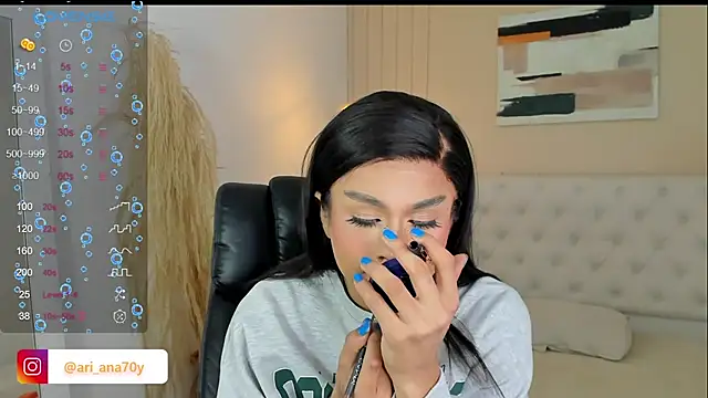 LOISE-XX online show from November 14, 6:57 am