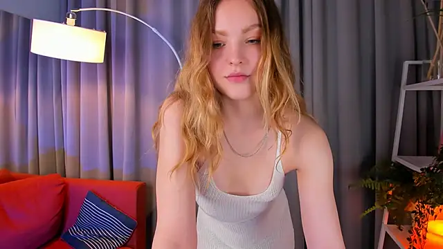 stay with alice online show from September 20, 2:04 pm