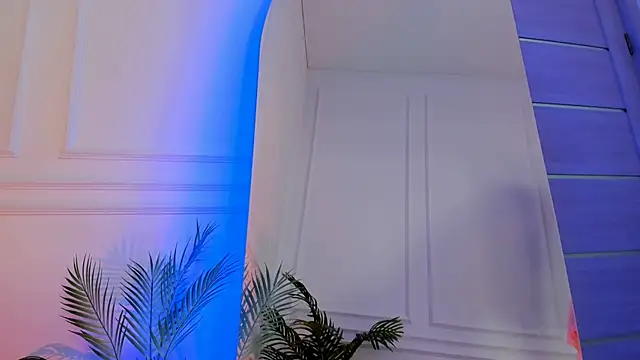 stay with alice online show from September 10, 2:06 pm