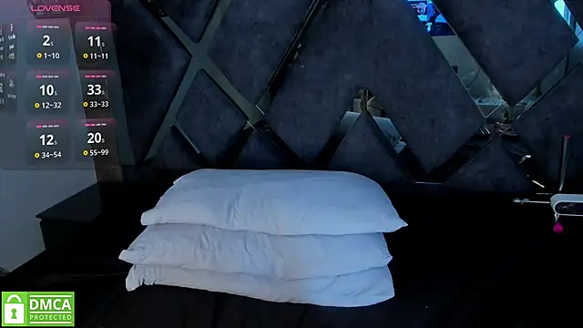 Venus velez  online show from March 26, 12:40 pm