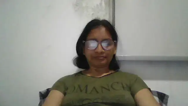 titssmall123 online show from September 28, 10:59 pm