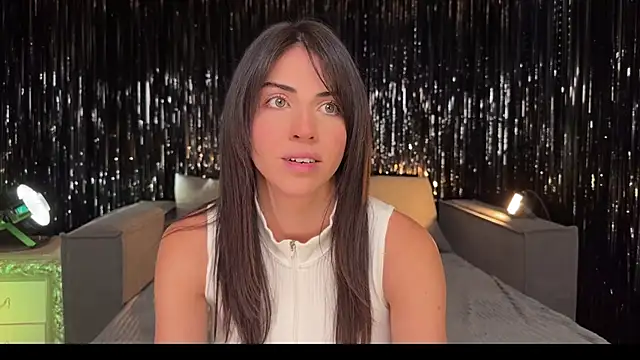 Super Suka online show from January 10, 6:45 pm