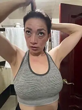 Yulia sx online show from January 31, 8:40 pm