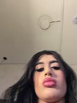 SOPHICARTERS online show from May 1, 12:41 pm