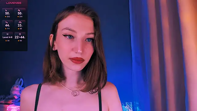 ellaamber online show from December 15, 10:37 pm