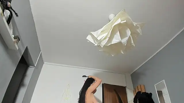 SexxyMeriem online show from November 11, 7:04 am