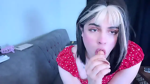 Arab tgirl online show from May 16, 12:02 am