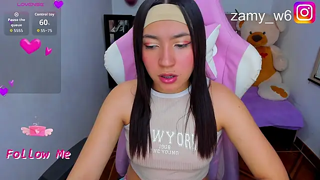 Karla  cute online show from December 1, 5:22 am