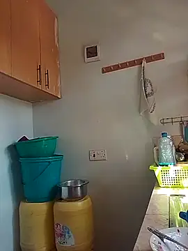 LOVELY-2BERRY online show from November 12, 7:06 am