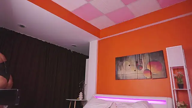 LovingBlondie online show from October 22, 3:28 pm