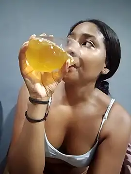 Berry Bans online show from April 4, 11:14 pm