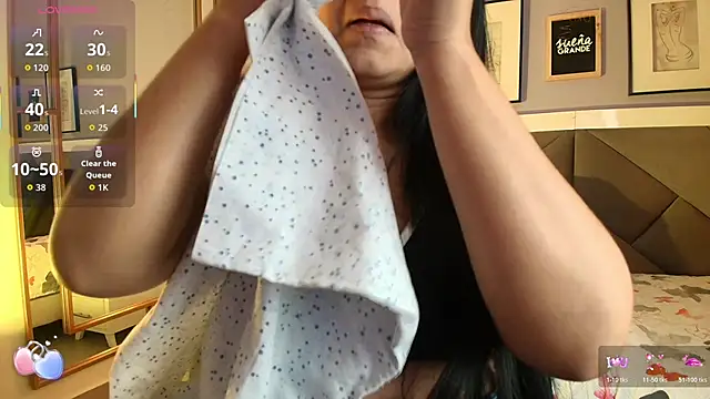 lisa casper online show from April 18, 1:02 pm