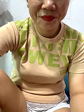 Baby-bigtits online show from September 20, 2:21 am