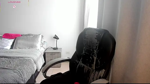 Im coco online show from April 7, 12:29 pm