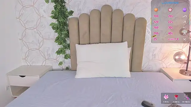 Roma  love online show from October 6, 12:11 pm