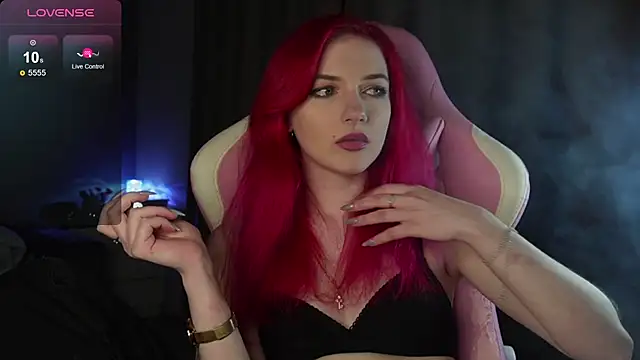 joyhannahh online show from November 25, 6:31 pm