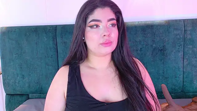 AgathaLynx online show from April 6, 10:38 am