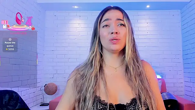 Alessia Taylorr online show from November 29, 12:42 pm