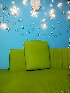 Evelyn pink1 online show from December 20, 10:41 am