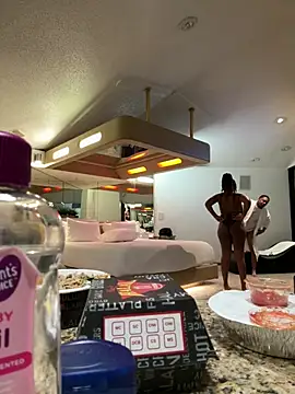 Vannillajay94 online show from March 17, 4:16 am