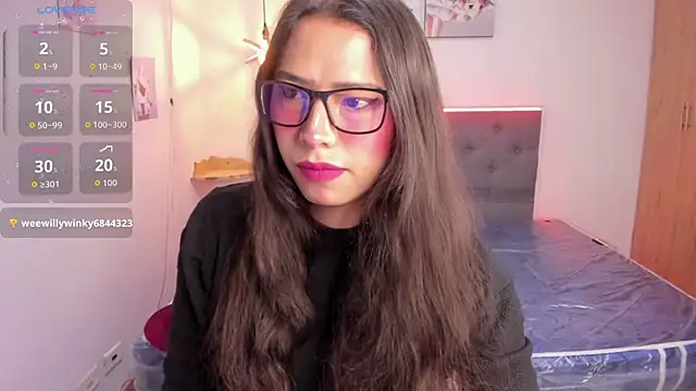 Snapshot of paula_kawaiifu_ chatting on October 6, 2:01 pm paula kawaiifu online show from October 6, 2:01 pm