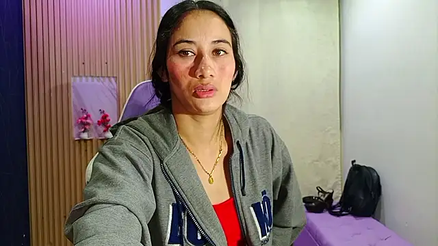 Cataleyalove ADY online show from October 25, 8:22 am