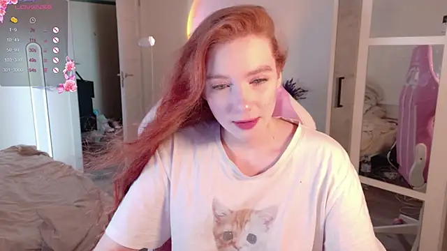 cinnabon girls online show from October 19, 7:32 am