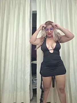 viollett 28 online show from April 5, 11:37 pm