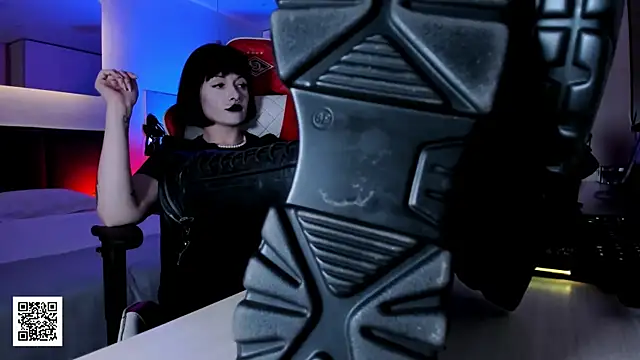  Goddess Misha  online show from September 18, 9:24 pm