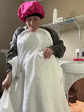 lezbean24 online show from February 14, 5:59 pm