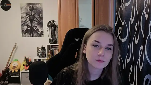 stellablondy online show from October 11, 2:09 pm