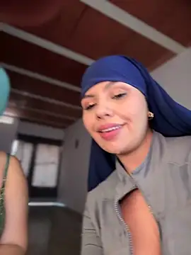 lalilamassu1 online show from October 21, 8:57 pm