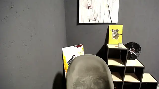 Snapshot of lady_olivia_ chatting on October 17, 4:10 pm lady olivia online show from October 17, 4:10 pm