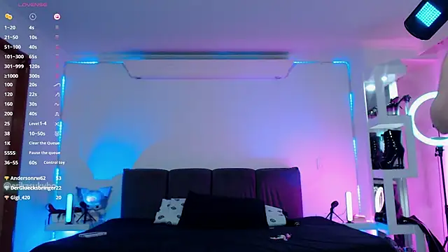 erika sukubo online show from September 25, 8:17 pm